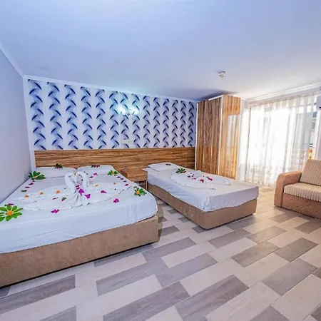 Hotel Elysium Elite 4*